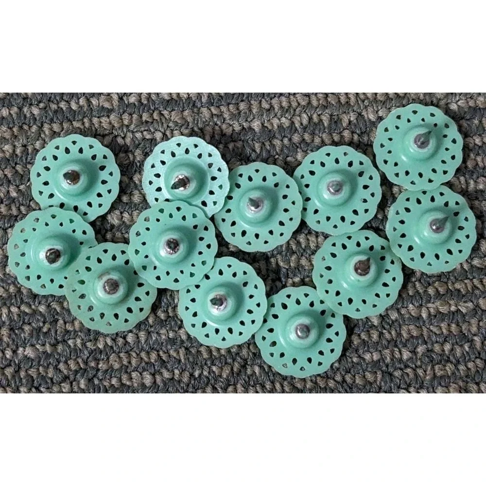 Set Of 12 Vintage Curtain Tie Back Push Pins Hard Plastic Tacks Mint Green
